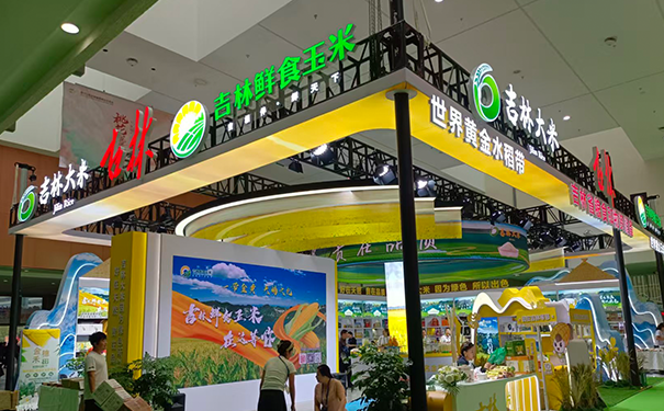 展台的门头如何设计在众多展台中让人眼前一亮