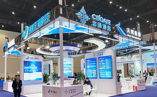 蓝色在展台中如何搭配能突出品牌特点