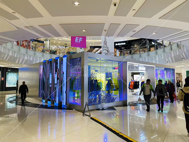 波司登来福士快闪店