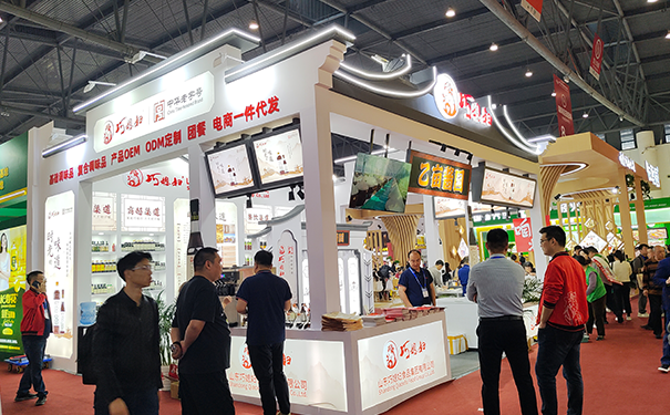 主推产品应如何占据展台空间