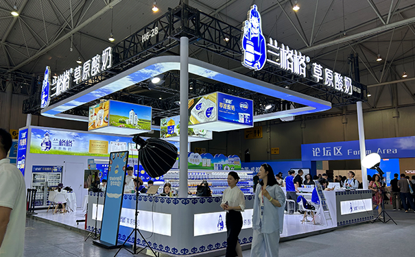 酸奶品牌展台设计从哪些方面可以让人眼前一亮